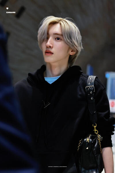 道枝骏佑 巴黎时装周