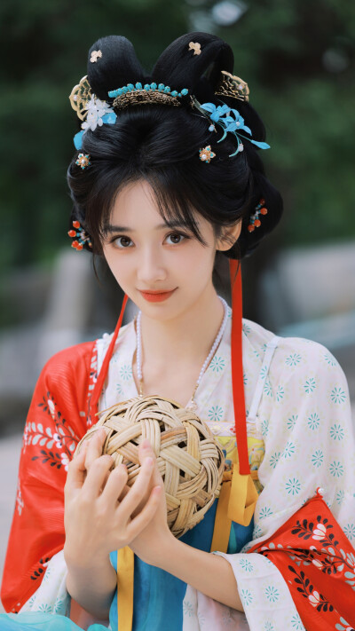王影璐