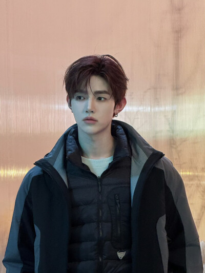 章昊
