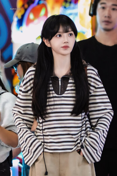 cr.Aphrodite_田曦薇