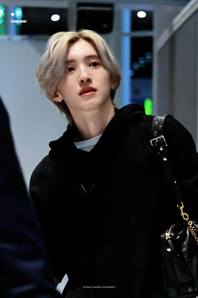 道枝骏佑 巴黎时装周