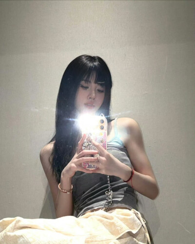 鞠婧祎