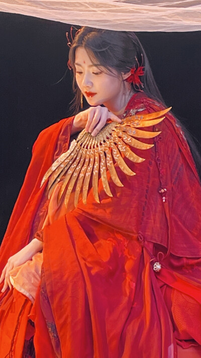 入青云 明意 卢昱晓