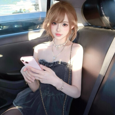 女头
二传头像注明出处