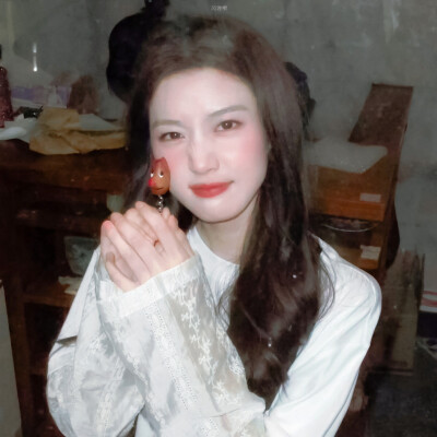卢昱晓