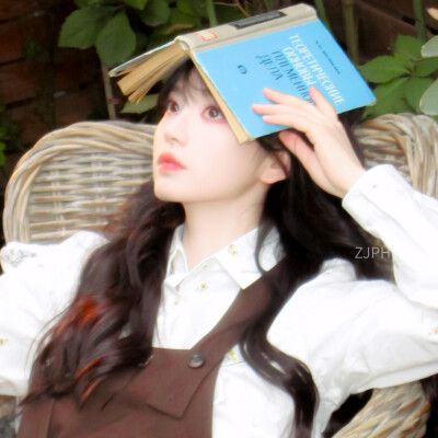 田曦薇