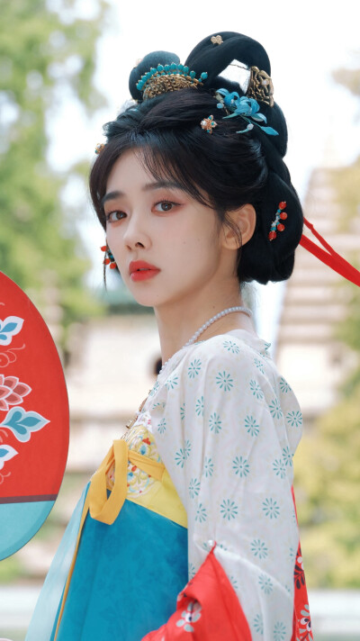 王影璐