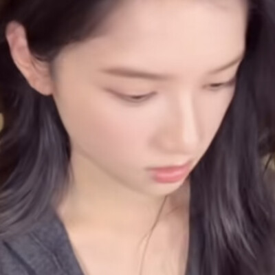 最喜欢的两个小女孩