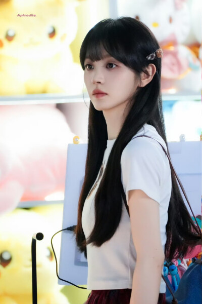 cr.Aphrodite_田曦薇