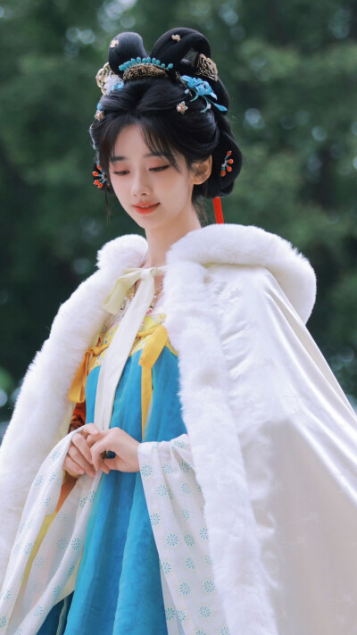 王影璐