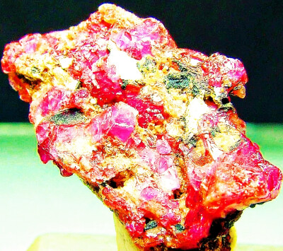 18000×10意光！正轴各16×10！共240000正240000轴备！到这共24000000正24000000轴！所一光
前100000金木水火土本命珠龙形镯花海戒宝环项链坠凤冠梳篦服装妆容！x2主18副40山40水@前734400首席！@8734400×10倍2④x12=2…