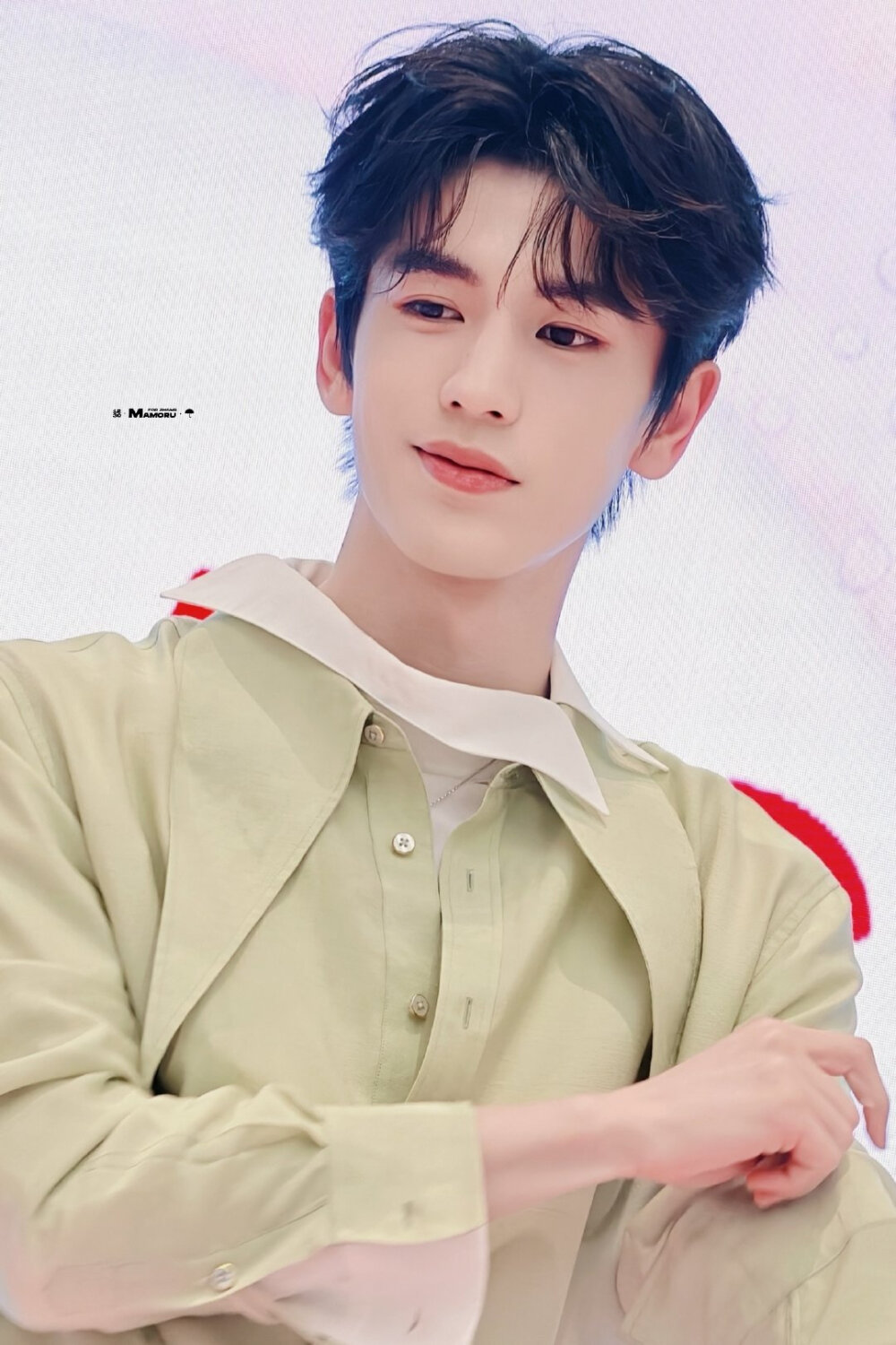 cr.MAMORU·张凌赫