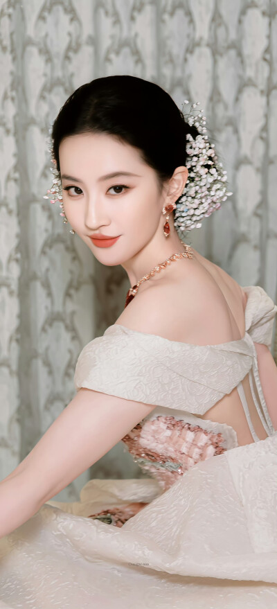 刘亦菲