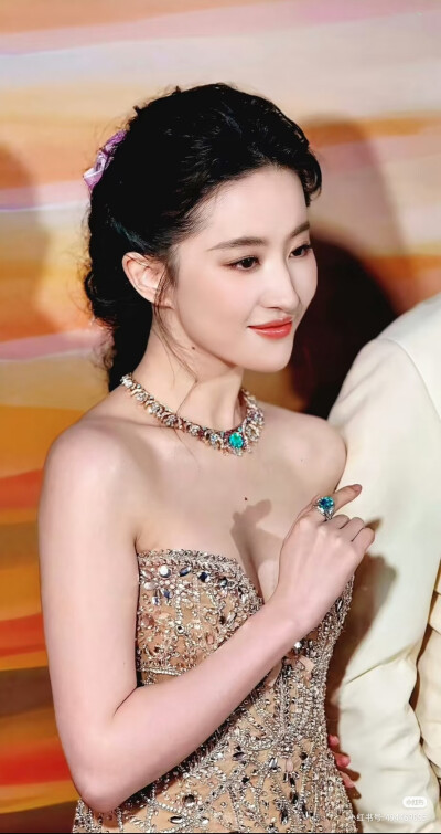 刘亦菲