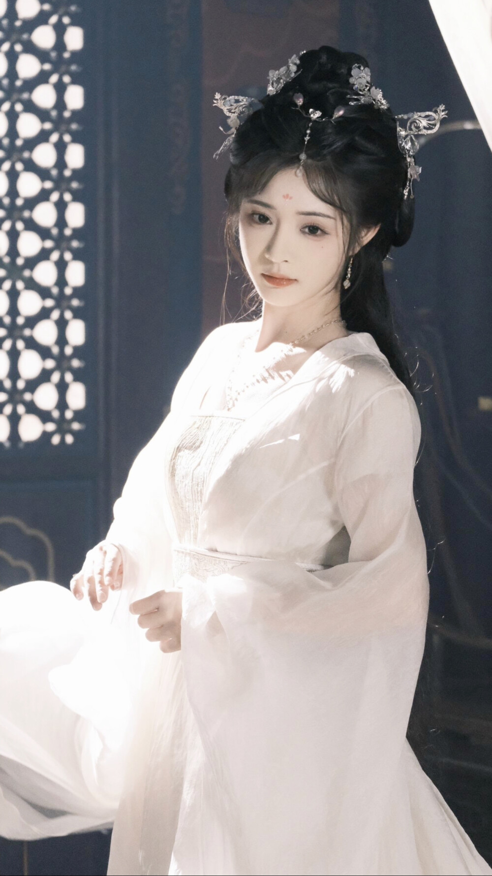 我以相术做局，他以江山为聘 姜南栀