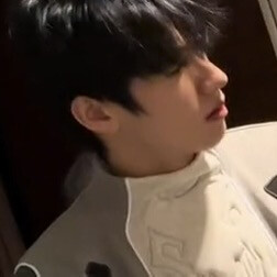 我们来抢了东家的台