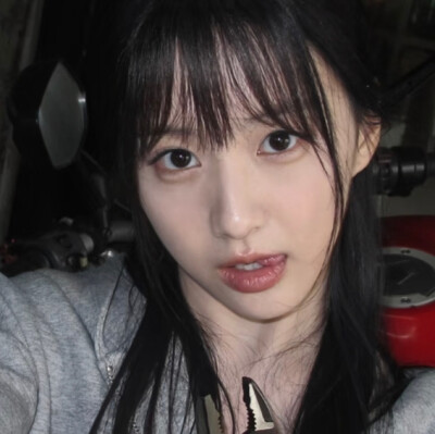 小包包你怎么这么可爱