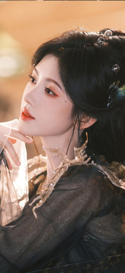 鞠婧祎