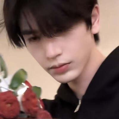 有点糊但是上头挺帅的感觉嗯