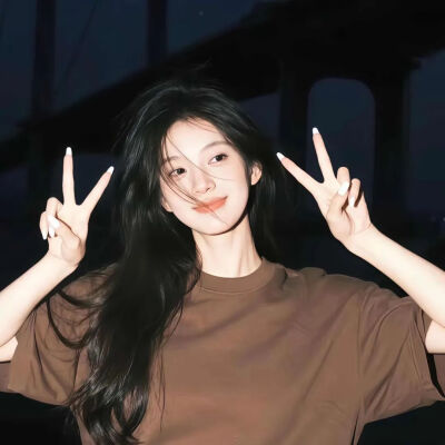 女头