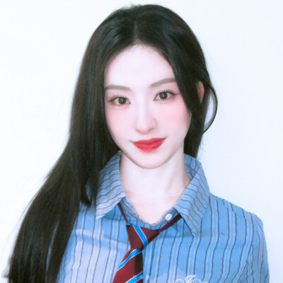 胡连馨 