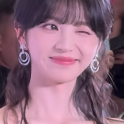 田曦薇