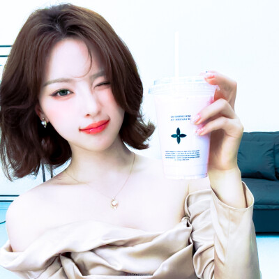 杨超越