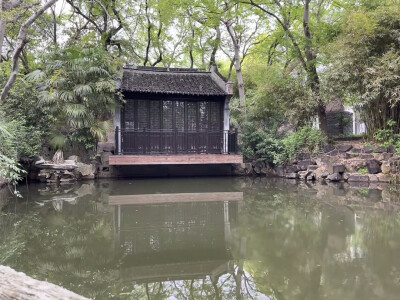 九十年代初在里面读初中