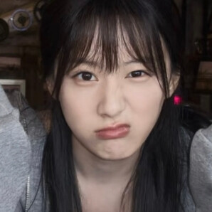 小包包你怎么这么可爱