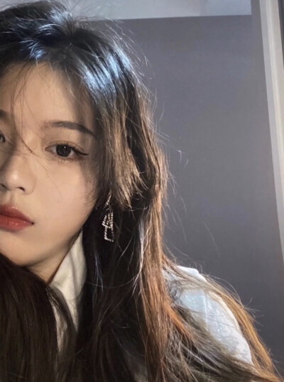 女头