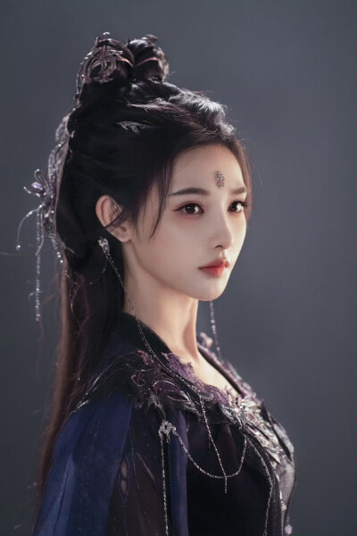 彭小苒