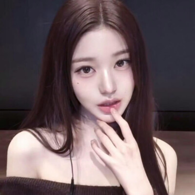 张元英