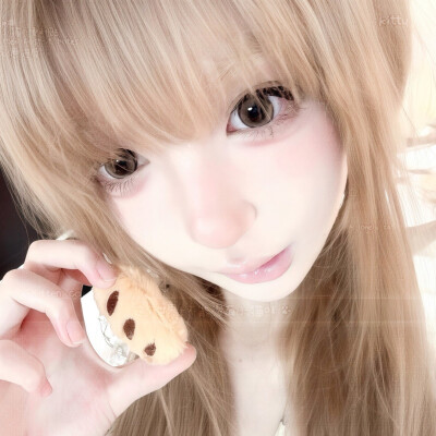 是你流的泪晕开