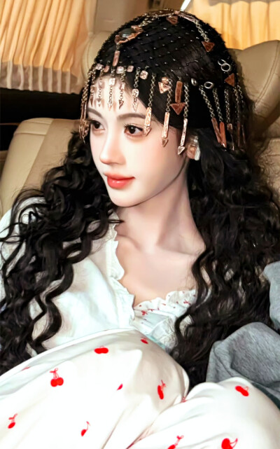 鞠婧祎