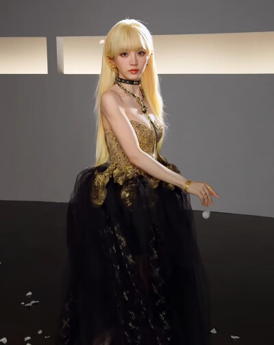 田曦薇