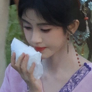 鞠婧祎