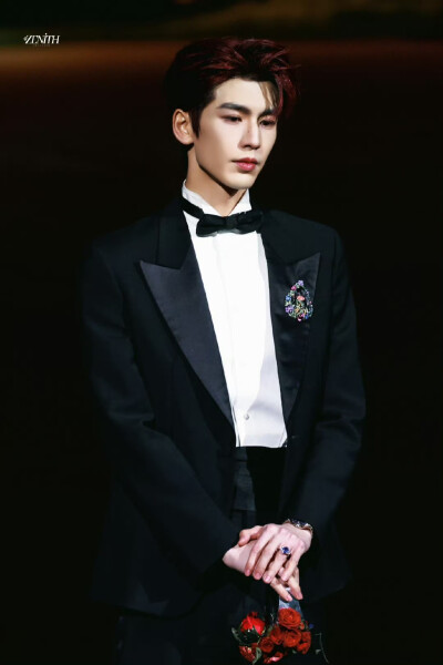 cr.ZENITH丨天穹·张凌赫