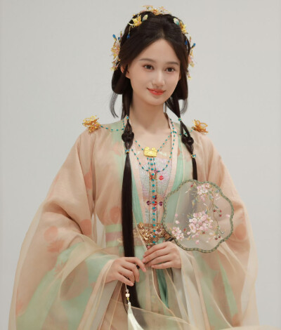 一笑随歌