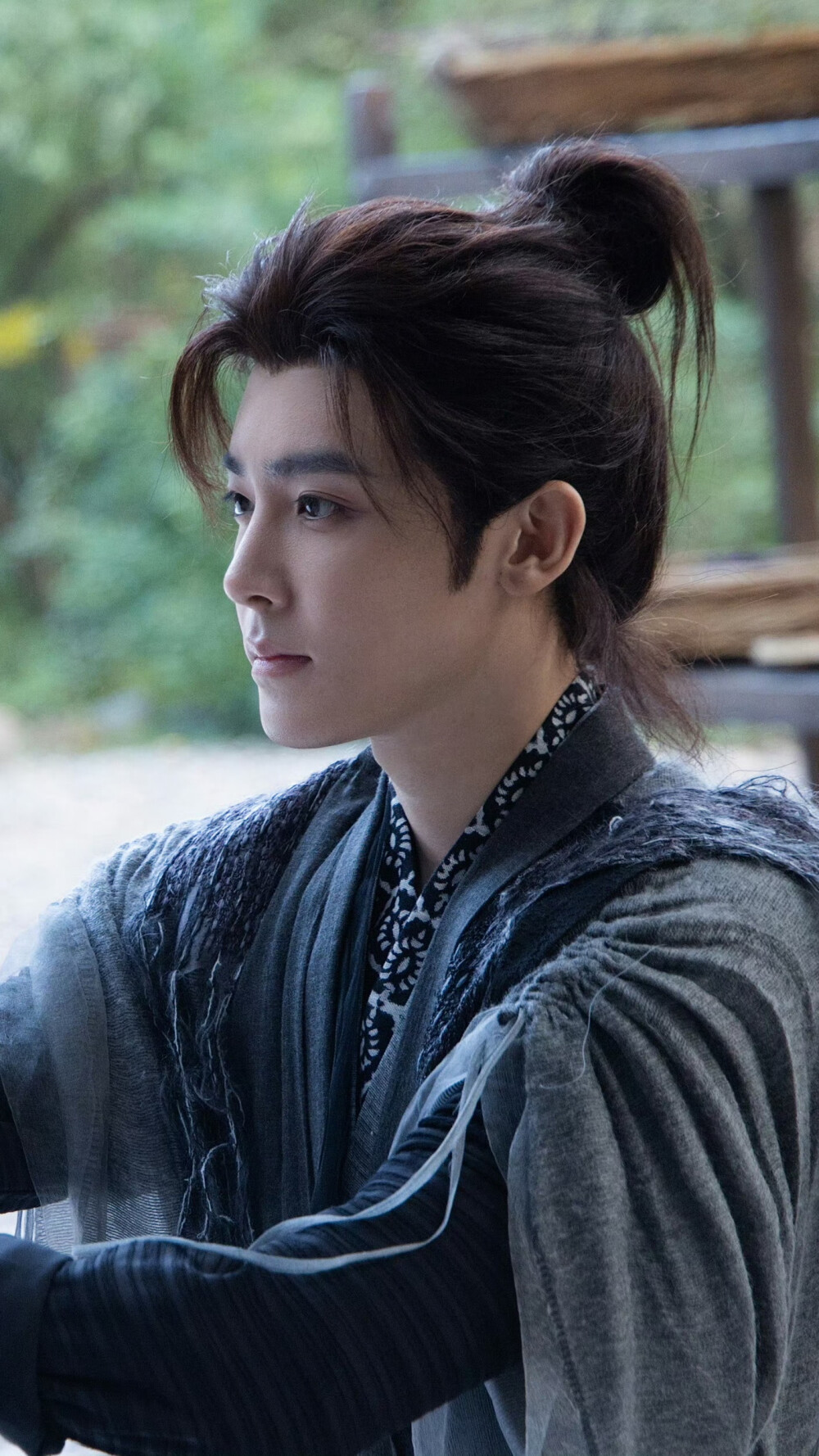 入青云 纪伯宰 侯明昊