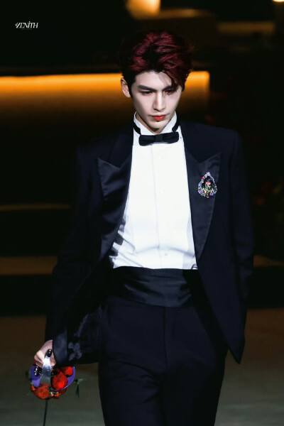 cr.ZENITH丨天穹·张凌赫