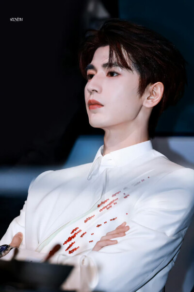 cr.ZENITH丨天穹·张凌赫