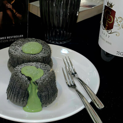图源ks：偷喝汽水