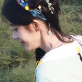 鞠婧祎