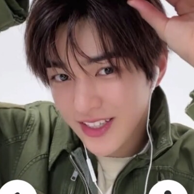 路过了学校花店荒野到海边