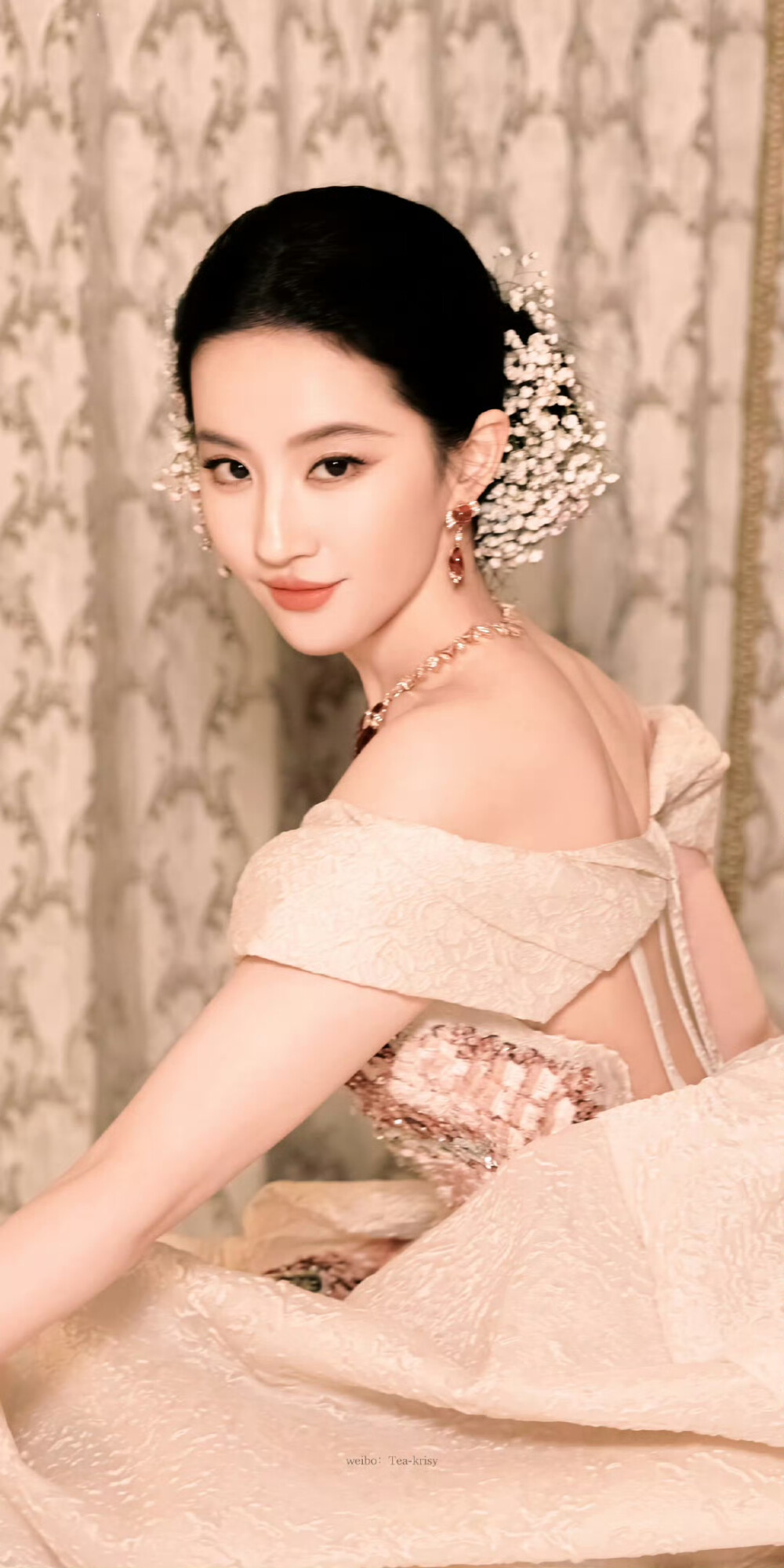 刘亦菲