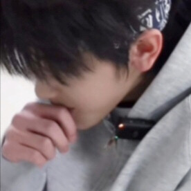 调完角度又调了色之后这套造型真的完全封神了帅哭了有木有