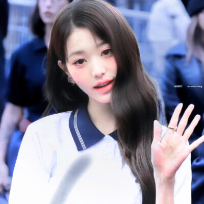 +London fog…风衣口袋露出半张泛白的歌剧票根