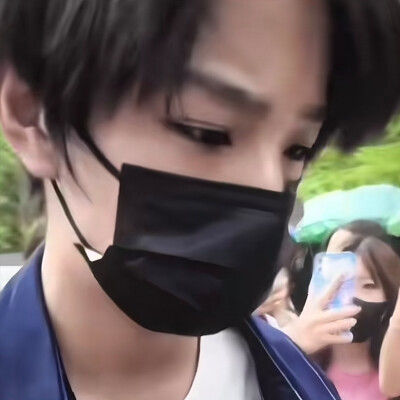 王橹杰