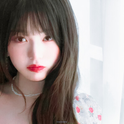 张元英