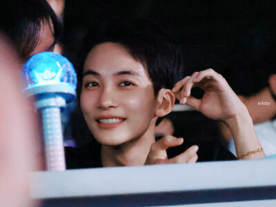 尹净汉 251014 world tour new